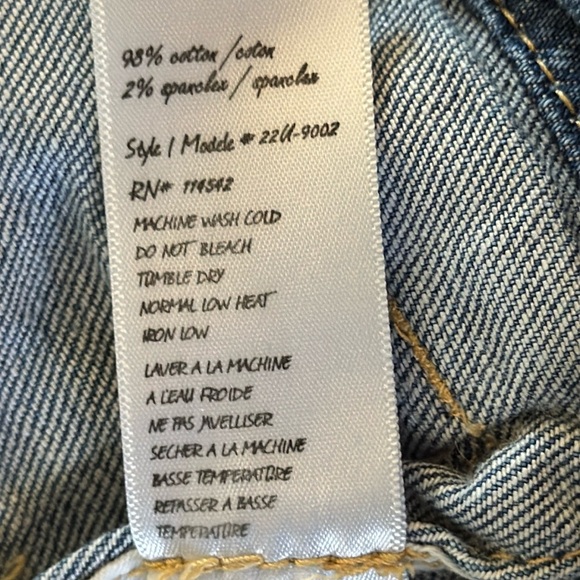 Blank NYC Women’s Denim Blue Jean Jacket Size Large - Picture 7 of 7
